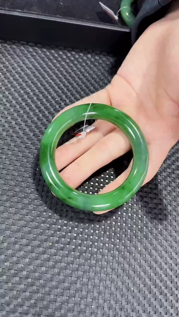 【闪购商品】和田玉（碧玉）手镯未镶嵌圈口约58.1mm