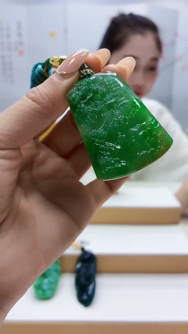 未镶嵌定制翡翠3099ty-毛货挂件99