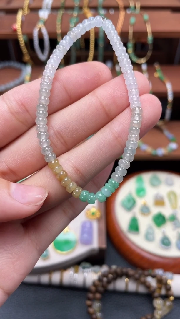 【闪购商品】翡翠手串未镶嵌一个  JK488