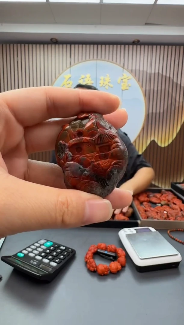 未镶嵌雕刻南红玛瑙060ZB0915产品一个