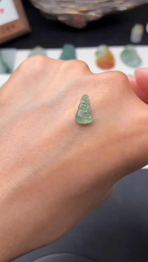 未镶嵌定制翡翠玩****银