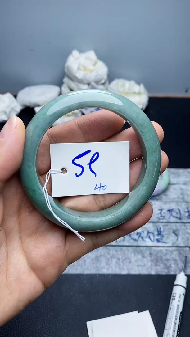 未镶嵌手镯翡翠40