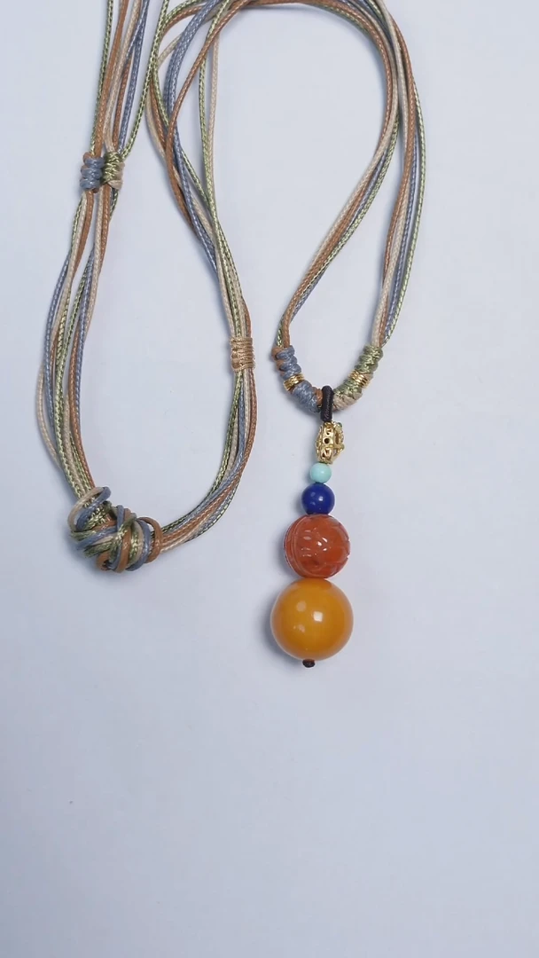 未镶嵌颈饰琥珀花蜡圆珠吊坠17mm