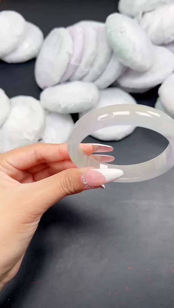 精品手镯，一物一拍E-068