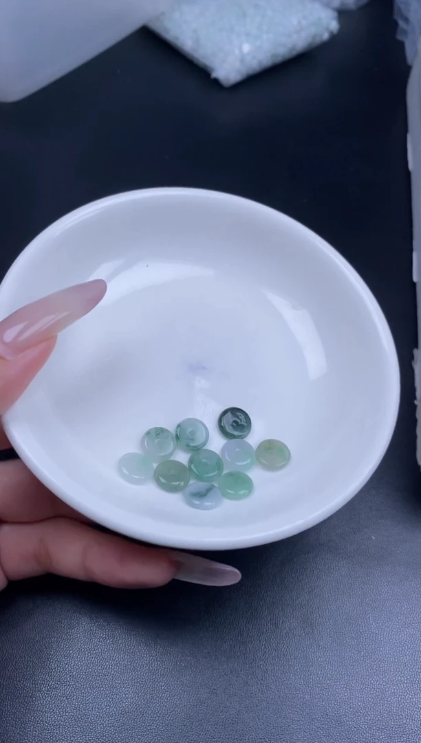 颈饰未镶嵌翡翠贞城散珠批发DIY编制