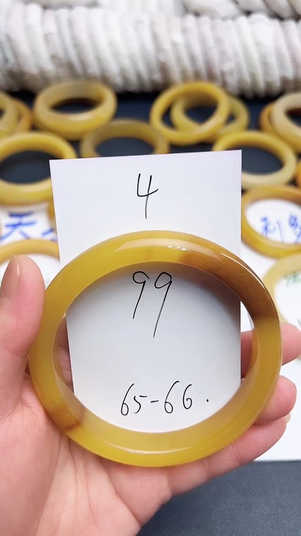 未镶嵌石英质玉（黄龙玉）手镯04/圈口66