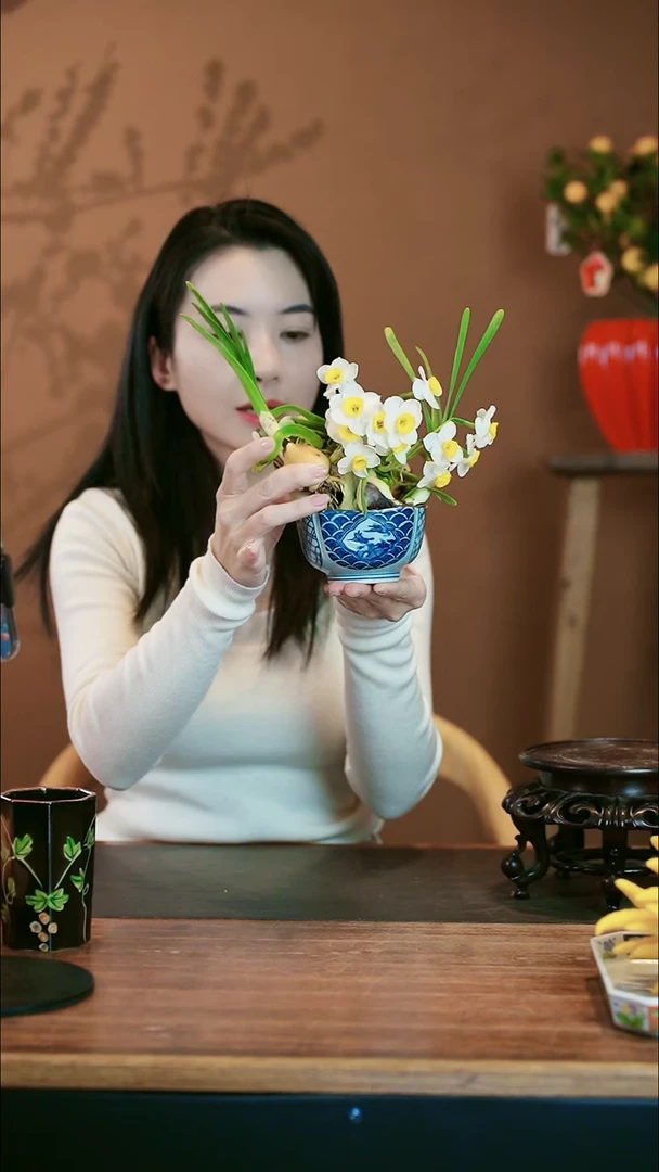 【闪购商品】盆景雕刻水仙