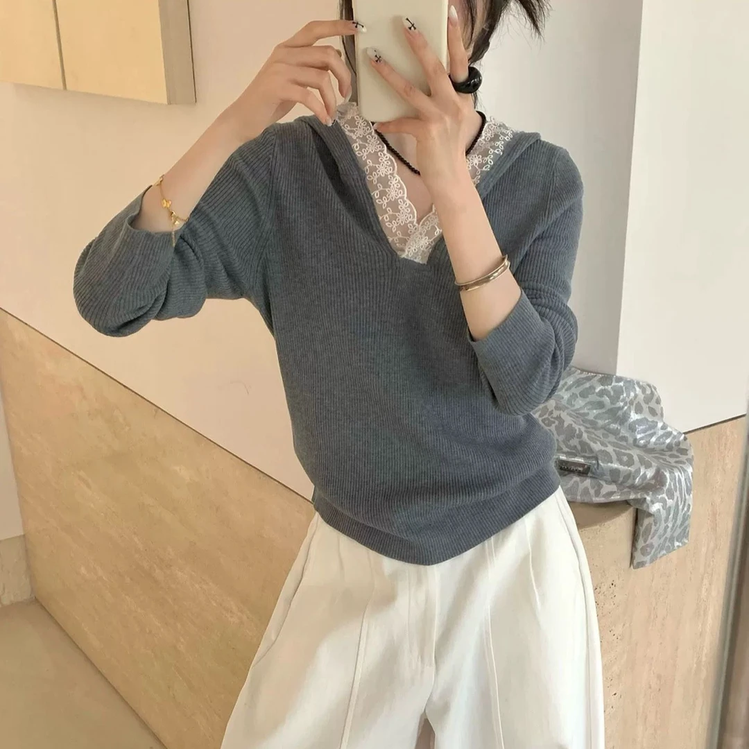 蕾丝连帽v领软糯套头毛衣女加厚外穿打底内搭针织衫95528