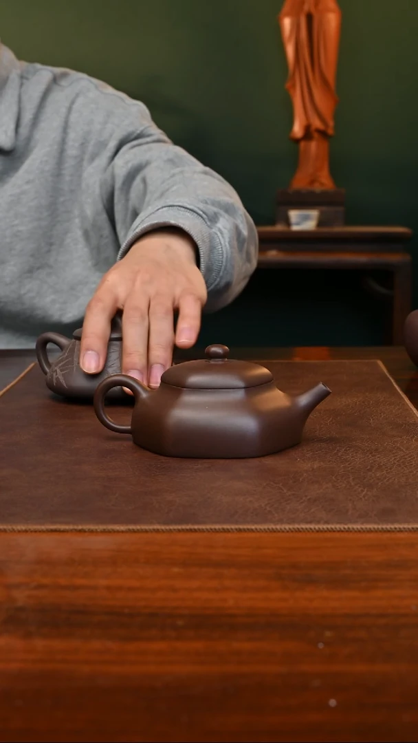 【闪购商品】紫砂茶壶老紫泥六方静乐170cc