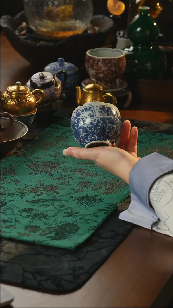 瓷片畅怀堂