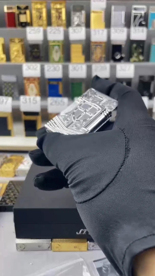 火苗轻奢打火机专属闪购链接1号链接：336