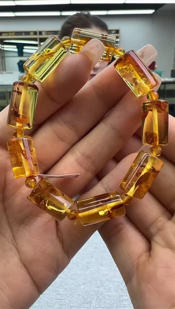 【闪购商品】琥珀手链未镶嵌555秒拍号