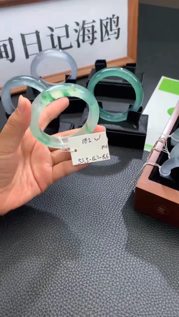 未镶嵌手镯翡翠缅甸翡翠A货（封包价格）