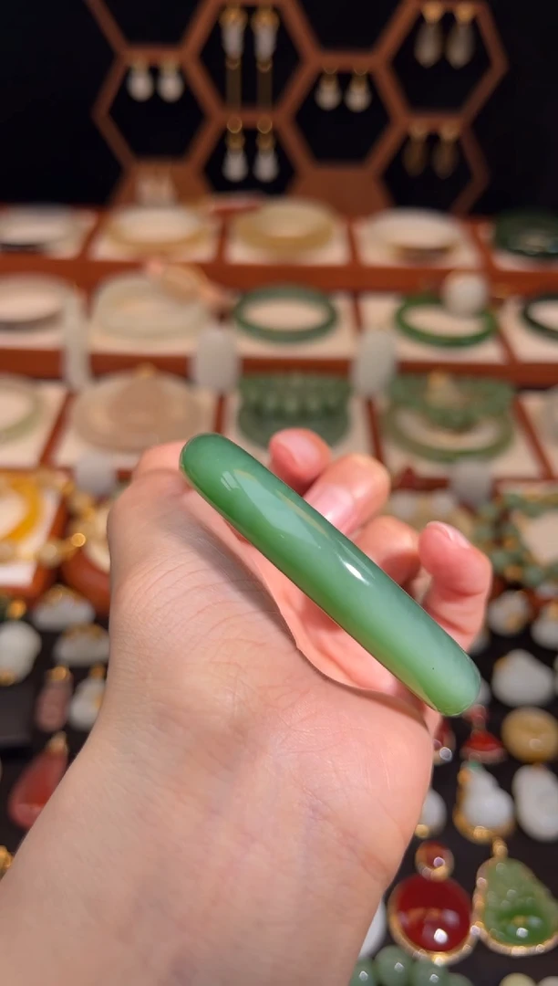 未镶嵌手镯和田玉5960