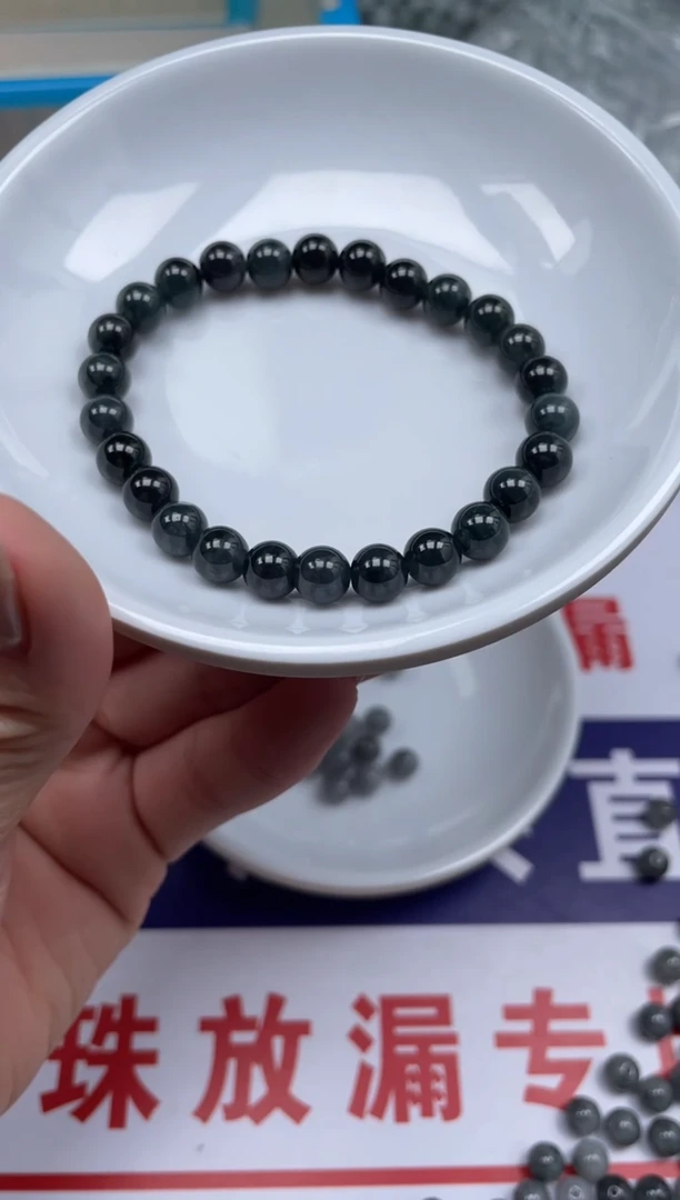 翡翠散珠未镶嵌Q26翡翠散珠1串