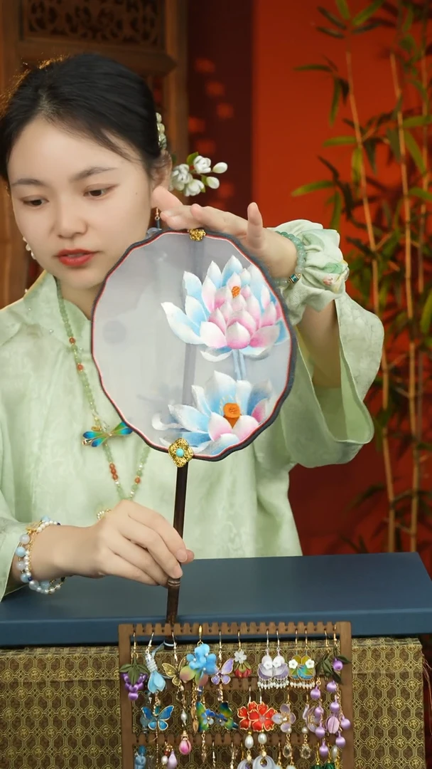刺绣非遗苏绣紫竹团扇（不带扇盒）