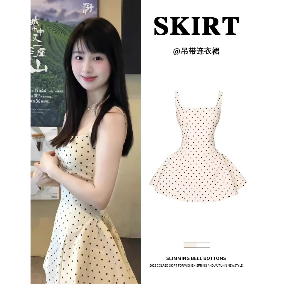 波点裙白色吊带法式蓬蓬连衣裙新款夏季方领高腰甜美可爱洋气千金