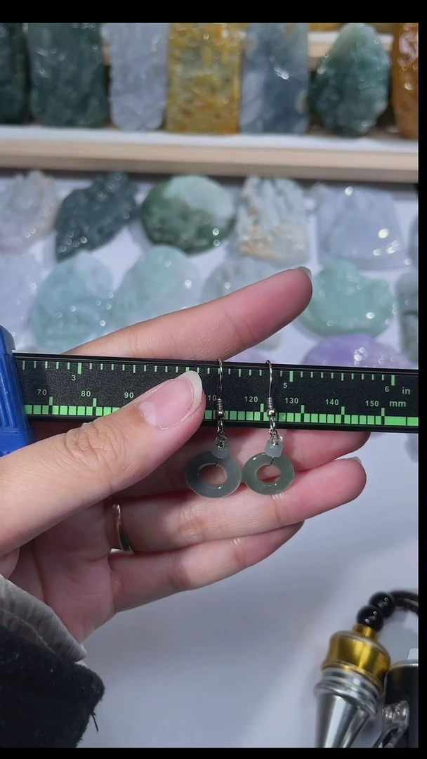 未镶嵌翡翠耳饰天然翡翠耳钩