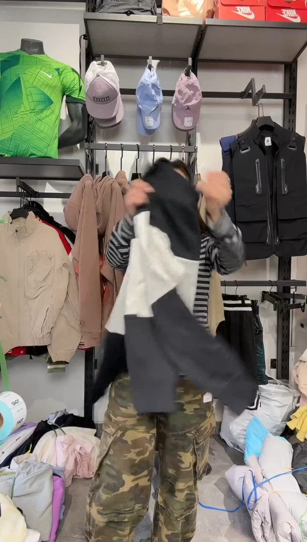 1032编码 瑕疵款直播间过款为准 尺码