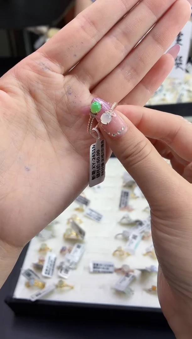 银S925镶嵌戒指翡翠11111111