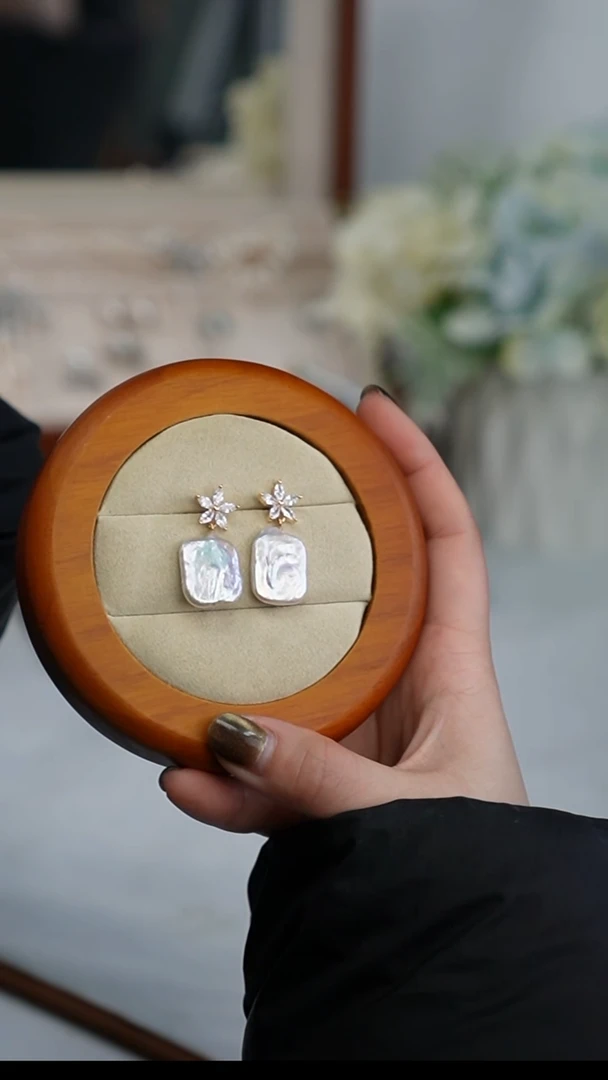 【闪购商品】淡水珍珠耳饰合金巴洛克耳饰