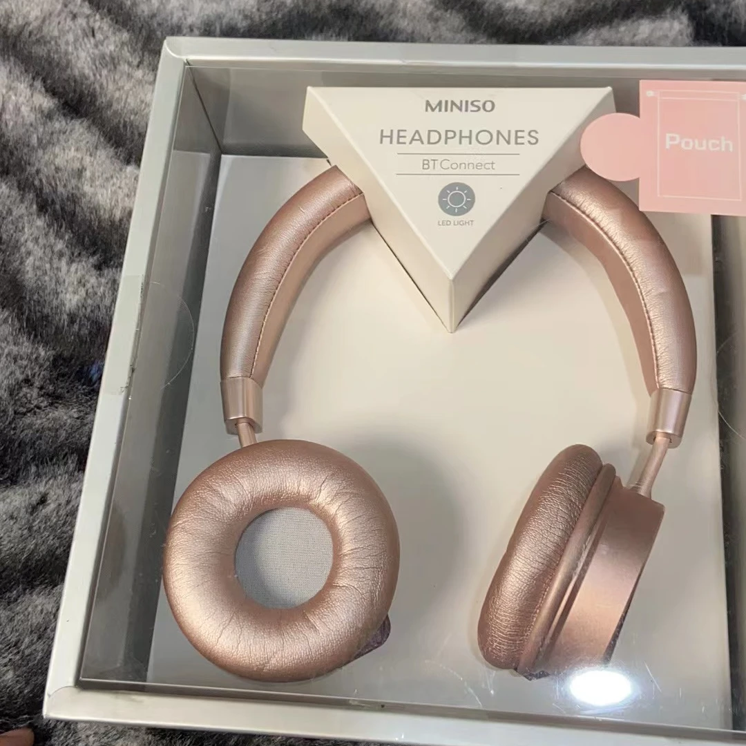 无线头戴式蓝牙耳机——配件礼盒套装