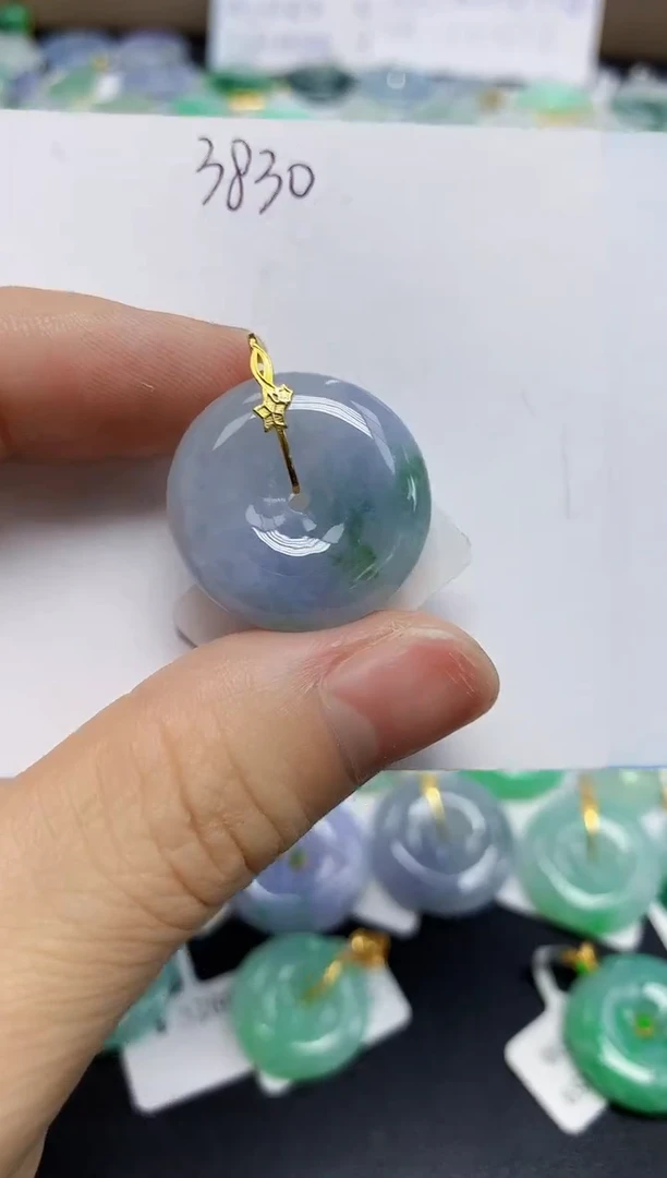 翡翠18K金镶嵌颈饰天然缅甸翡翠A货