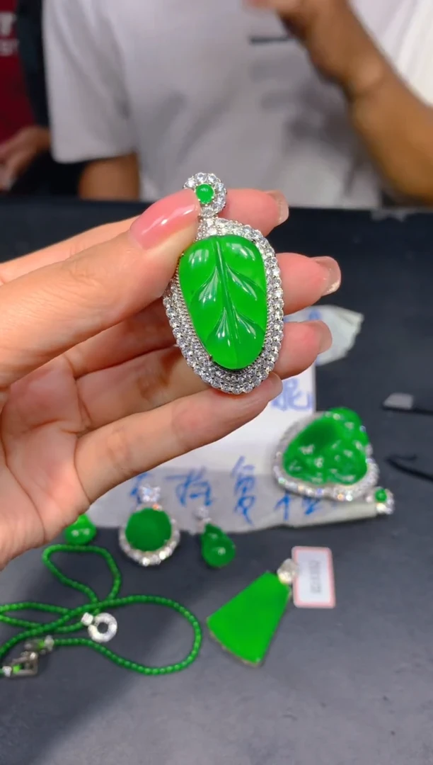 未镶嵌定制翡翠459多样性发货（发其一）