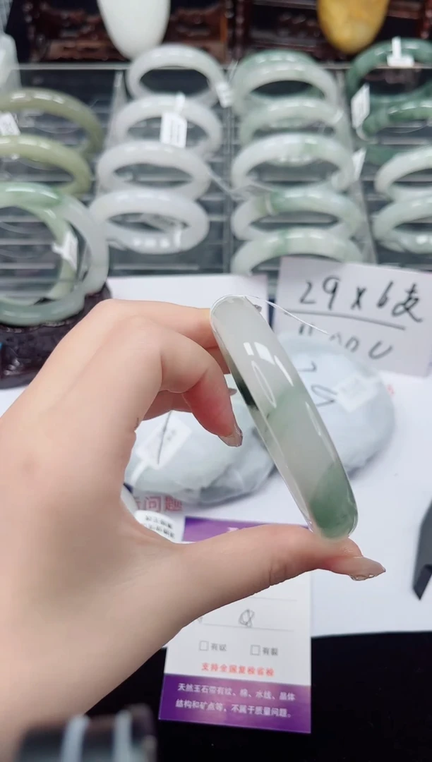 未镶嵌手镯石英质玉71-55/56