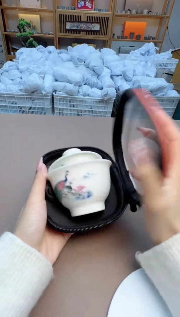 【闪购商品】摆件瓷制品S1111111111111