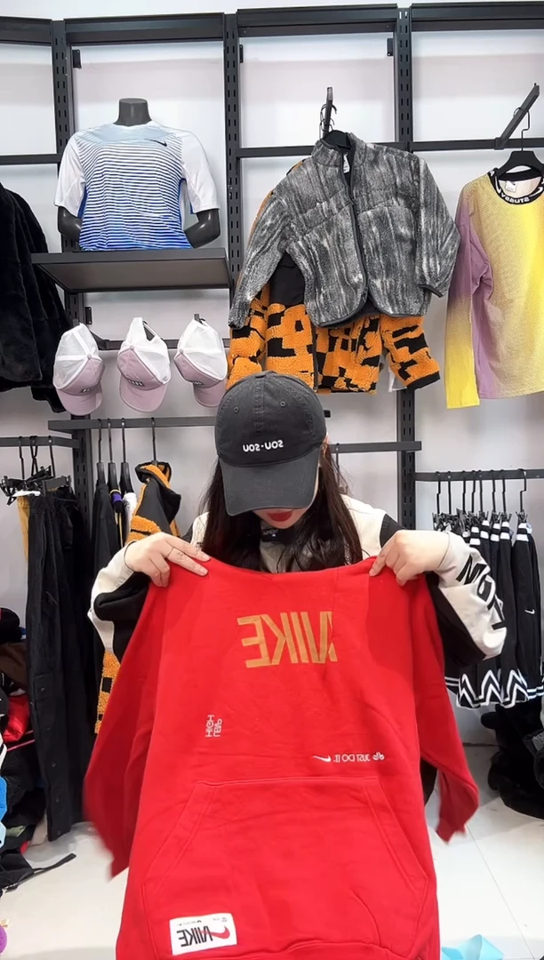 2607 编码  瑕疵直播间过款为准 尺码175