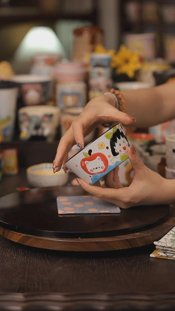 摆件景德镇釉下彩绘设计师款式陶瓷