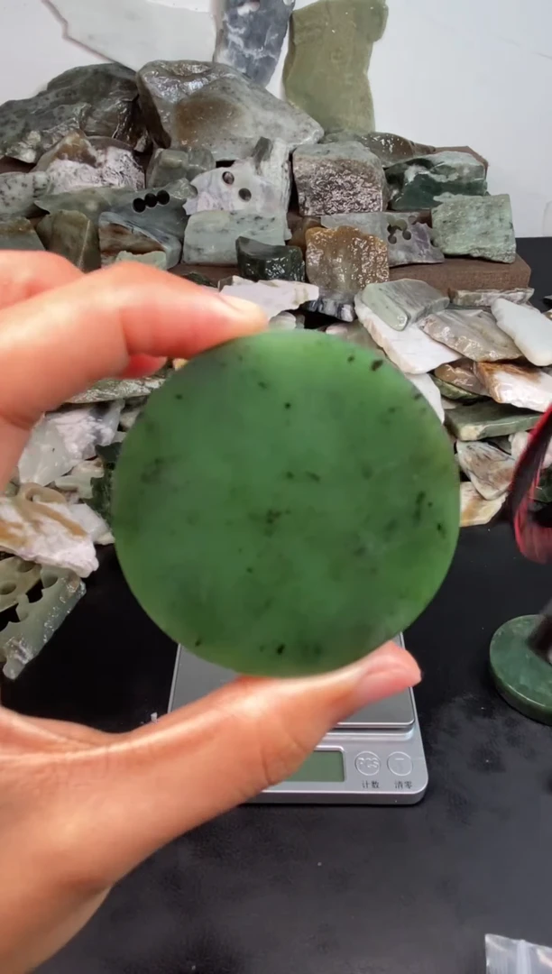 未镶嵌和田玉摆件64