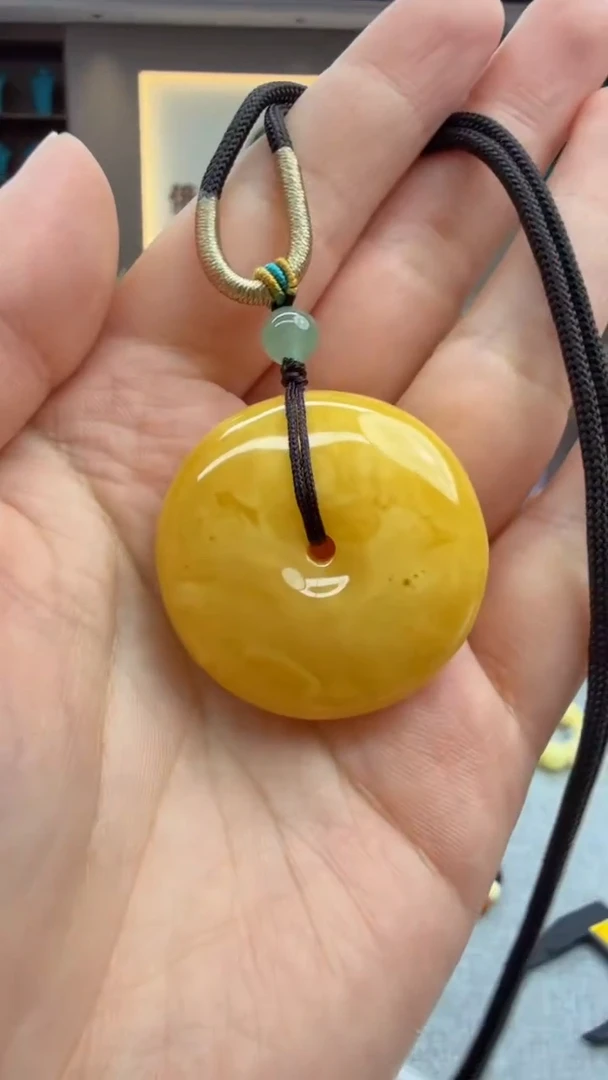 琥珀颈饰未镶嵌286秒拍号假一罚三