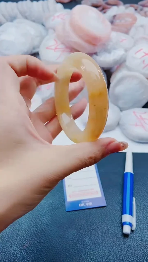 未镶嵌手镯石英质玉L237-56-57