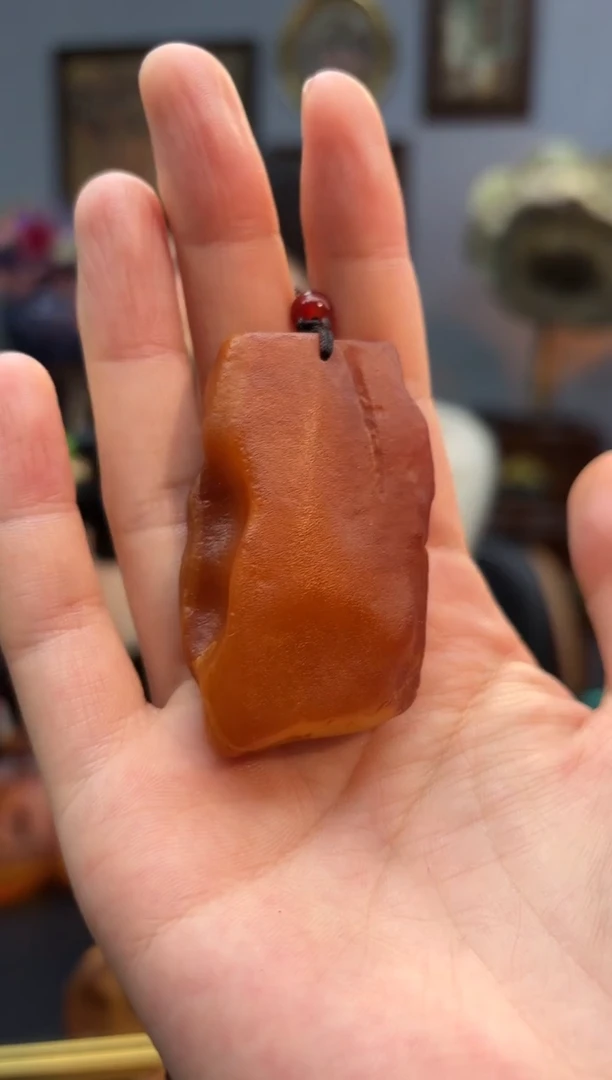 琥珀颈饰未镶嵌吊坠