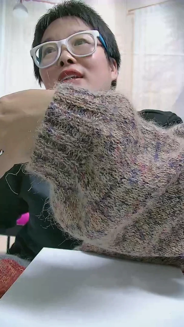 【G329云裳】新品蝶梦系列山羊马海毛1桶（0.5斤）(适用5-6号针)