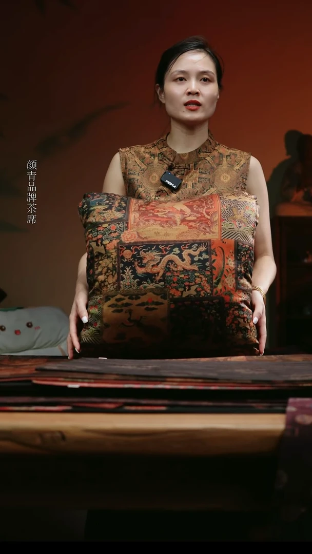 别具一阁布艺尺寸43方枕