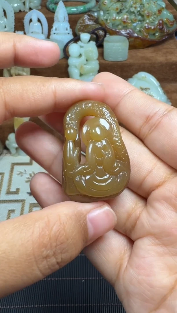 颈饰未镶嵌和田玉1