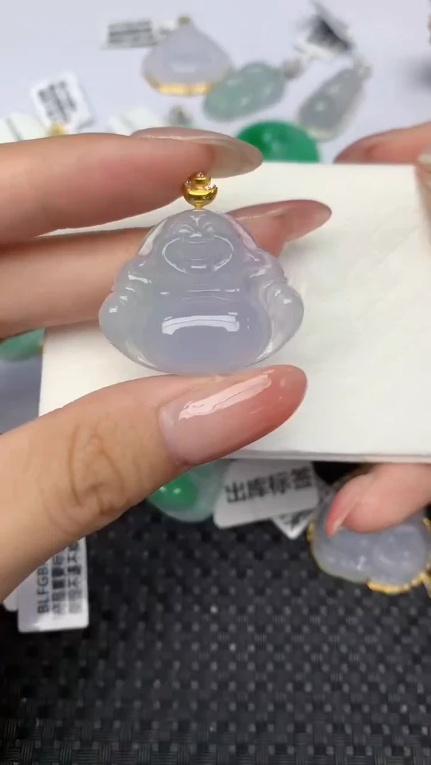 翡翠18K金镶嵌颈饰天然翡翠a货