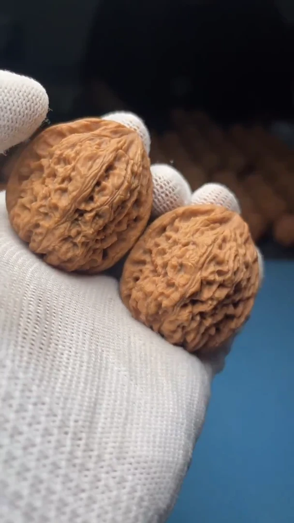 桃核把件a51  南疆石 36尺