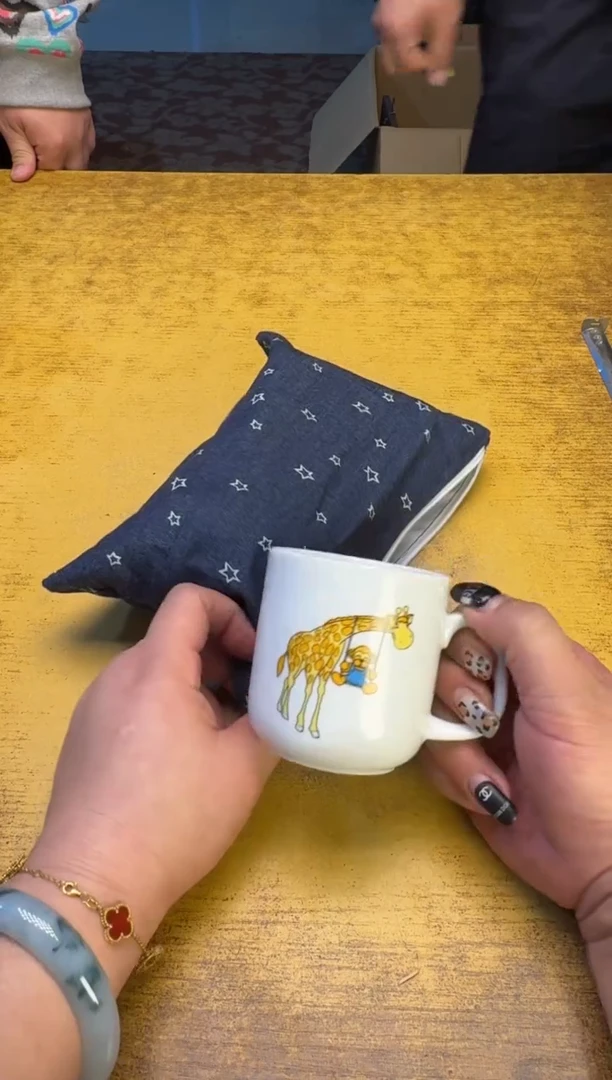 瓷器瓷器瑕疵破破20