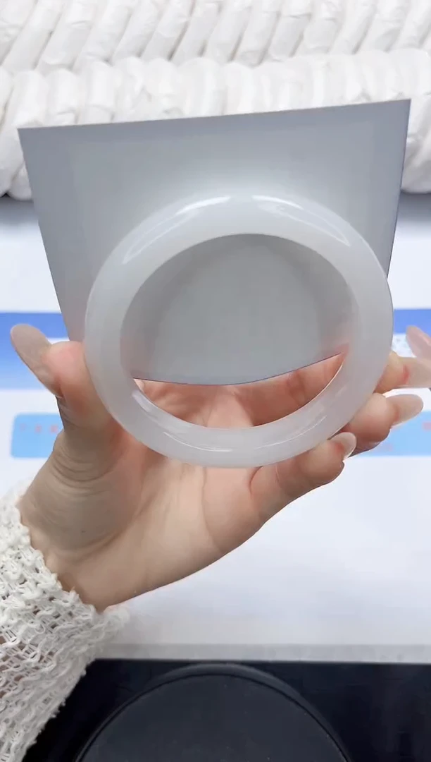 石英质玉手镯未镶嵌13-56.2