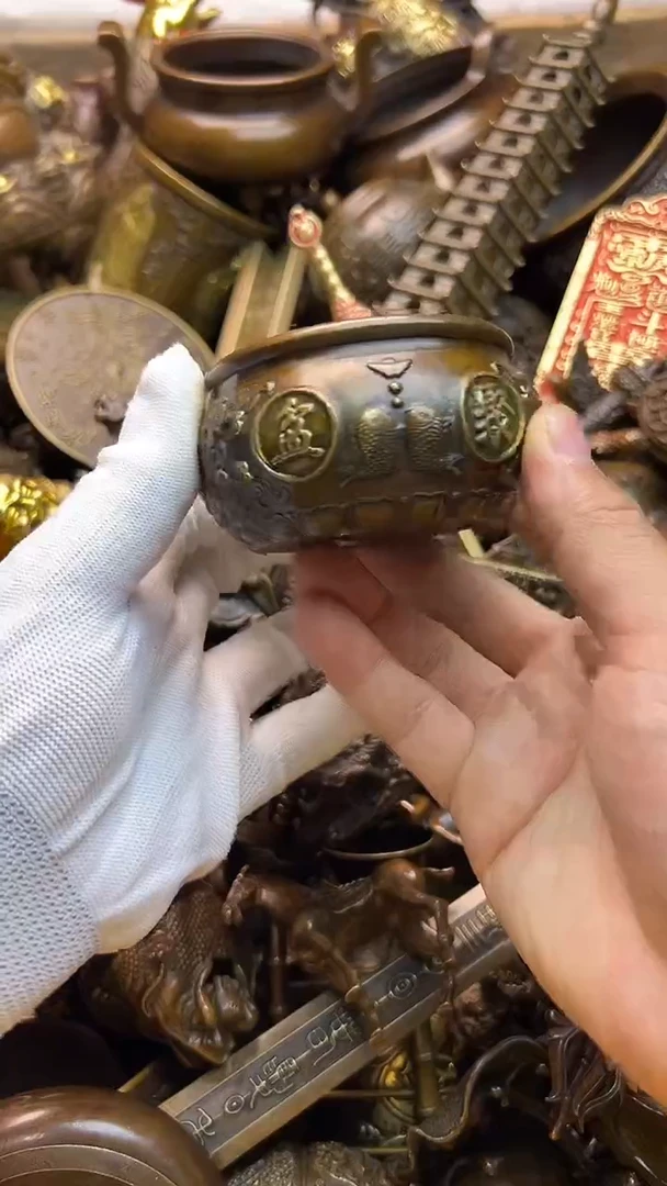 精美铜器，点击下单