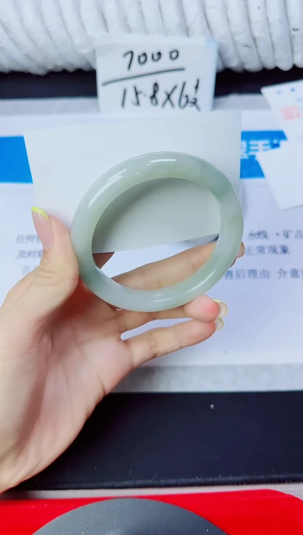 石英质玉手镯未镶嵌120/60