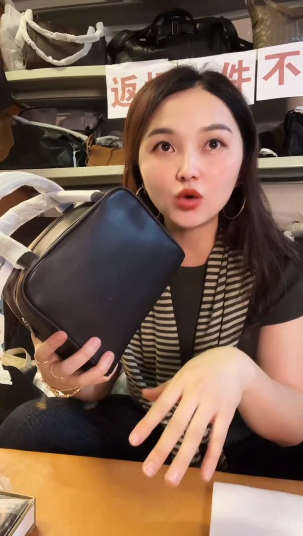 牛皮（革）高端订制时尚百搭女士包包