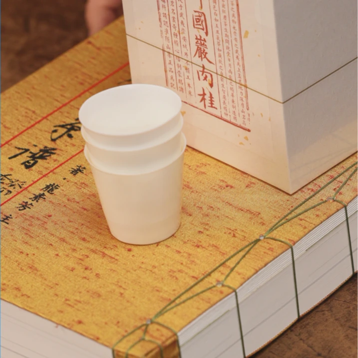 【隐山集】德化窑薄胎-直身杯  （口径45mm 高40mm 容量30mL）