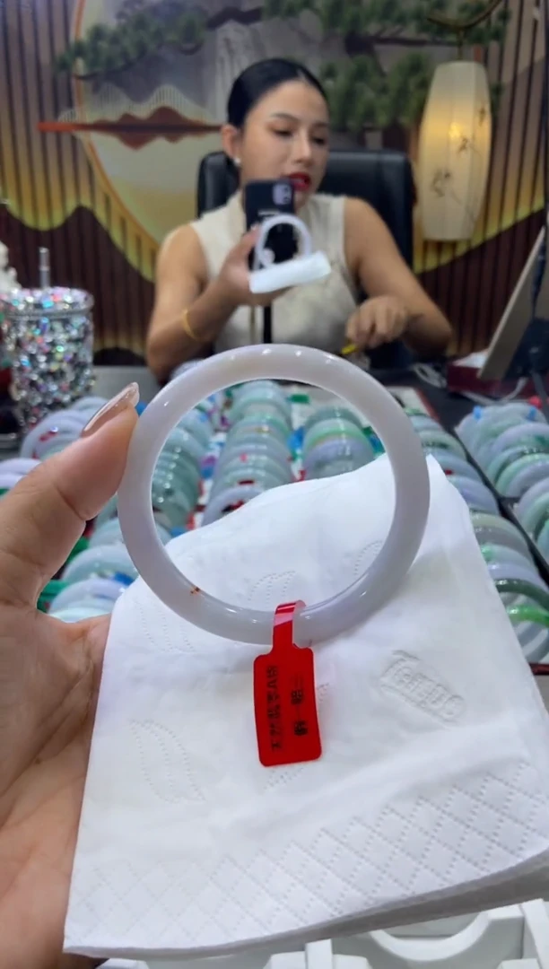 未镶嵌手镯翡翠00004111