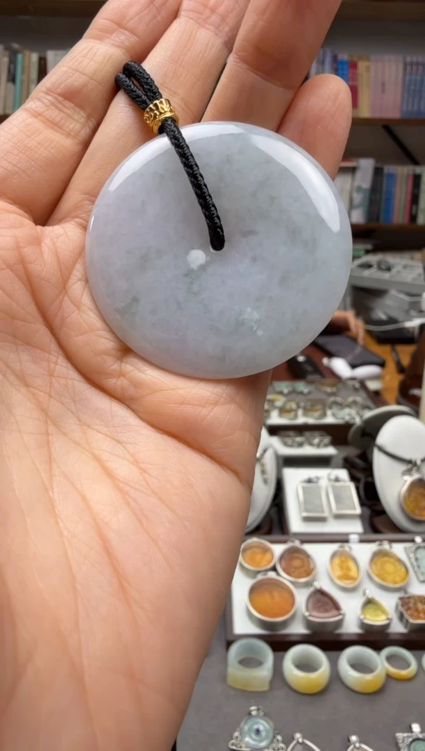 颈饰未镶嵌翡翠平安扣吊坠