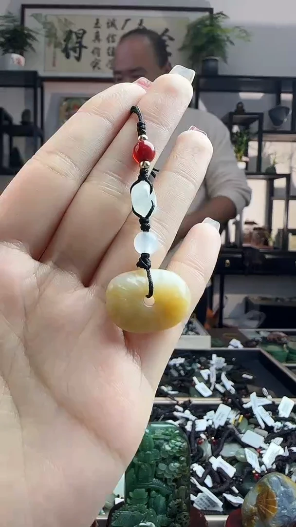 颈饰未镶嵌和田玉111